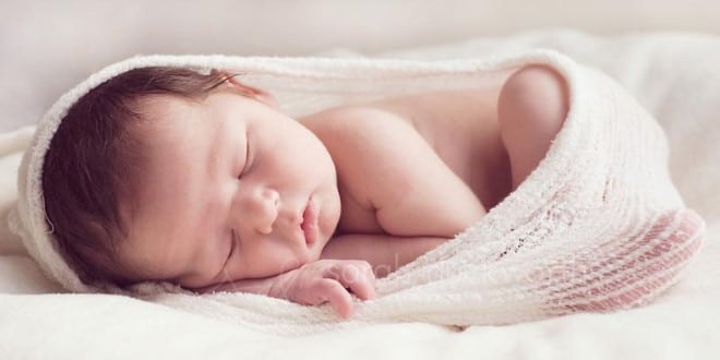 Ar condicionado no quarto do bebê recém-nascido faz mal?