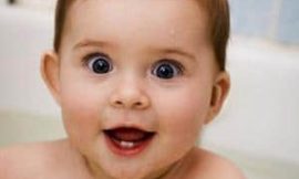 Como saber quando o dente do bebê está nascendo?