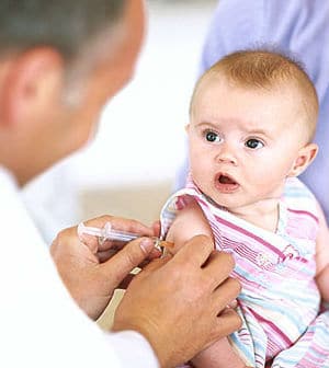 Read more about the article Principais vacinas para o bebê no primeiro ano