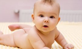 Queda de cabelo no bebê é normal?