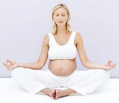 Read more about the article Benefícios da yoga para gestante