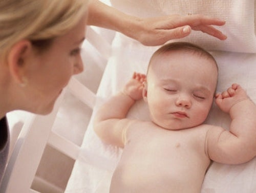 Read more about the article Como escolher o colchão ideal para o bebê
