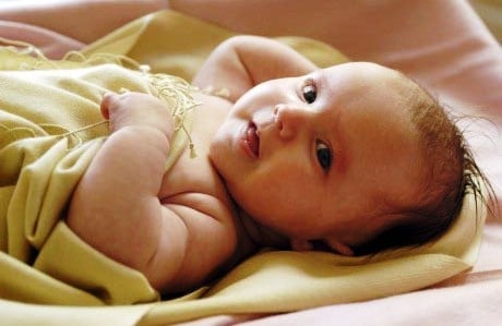 Read more about the article Icterícia no bebê recém nascido – Sintomas, Tratamento