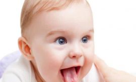 Conheça o teste da linguinha no bebe