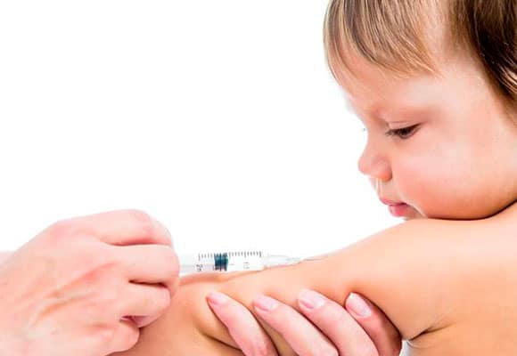 Read more about the article O que fazer quando se esquece da vacina do bebê?