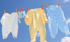 Como e quando começar a lavar as roupinhas do bebê?