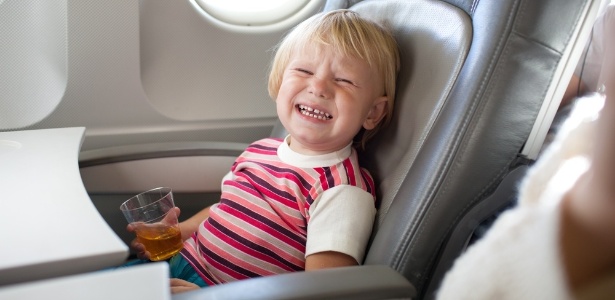 Read more about the article Posso levar a comida do bebê para viagem de avião?