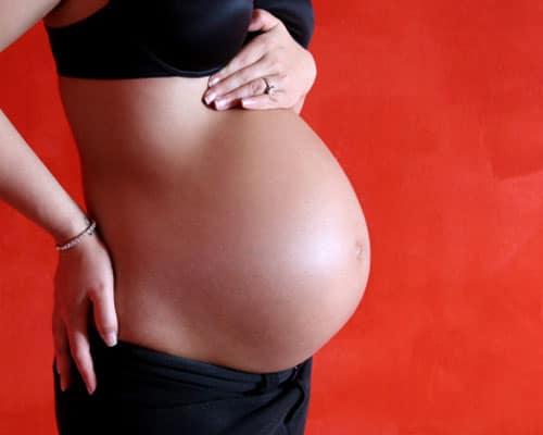 Read more about the article Riscos da gravidez para mulheres magras demais