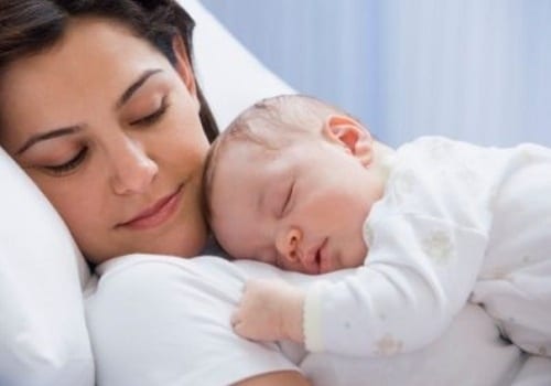 Read more about the article Aromaterapia para o bebê: quais os benefícios?