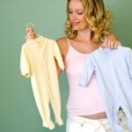 Cor da roupa da maternidade para o bebê
