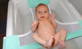 Redinha no banho deixa o bebê mais seguro?