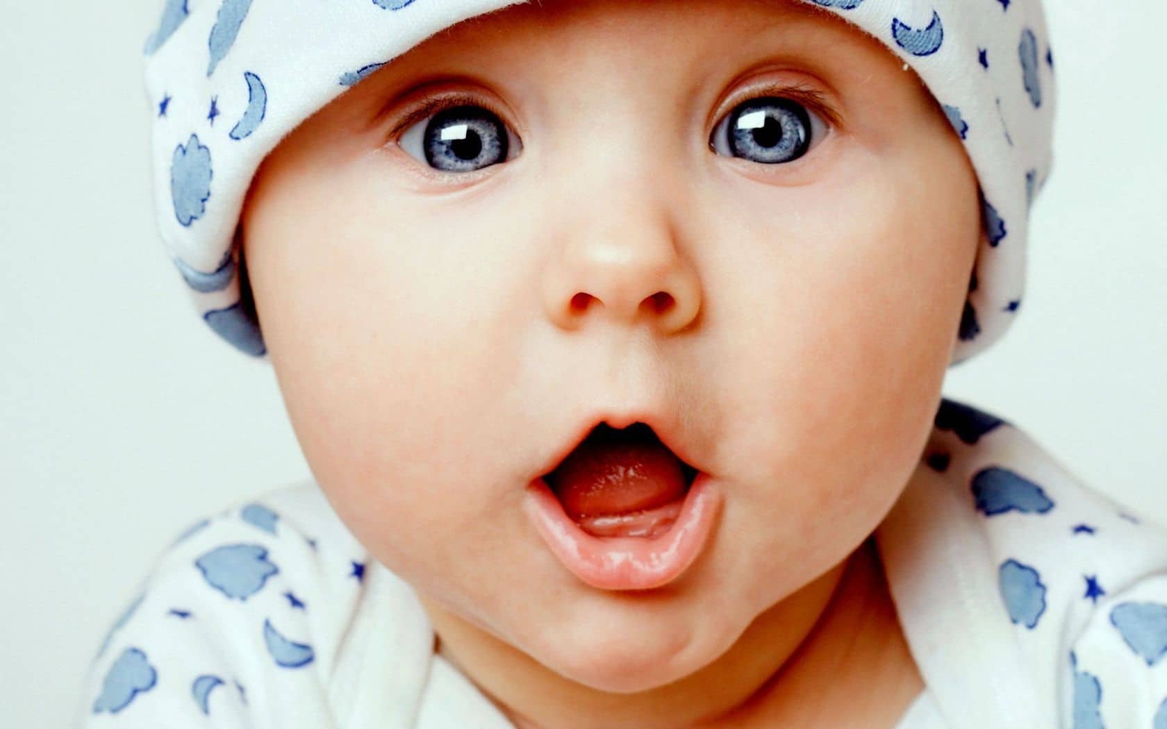 You are currently viewing Como descobrir qual será a cor dos olhos do bebê?