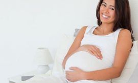 Bebê soluçando na barriga: descubra por que ele soluça e o que fazer