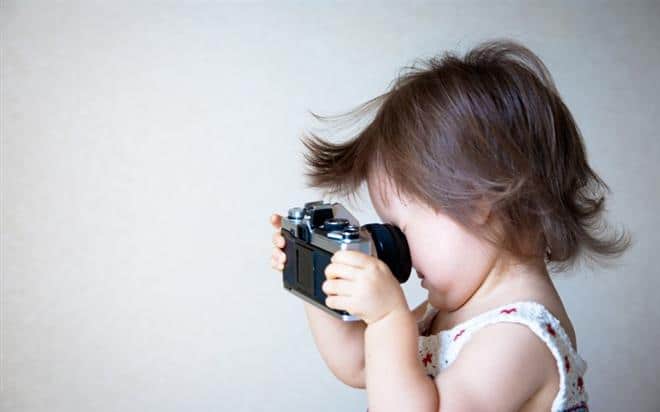 Read more about the article Faz mal usar flash em fotos com bebê?
