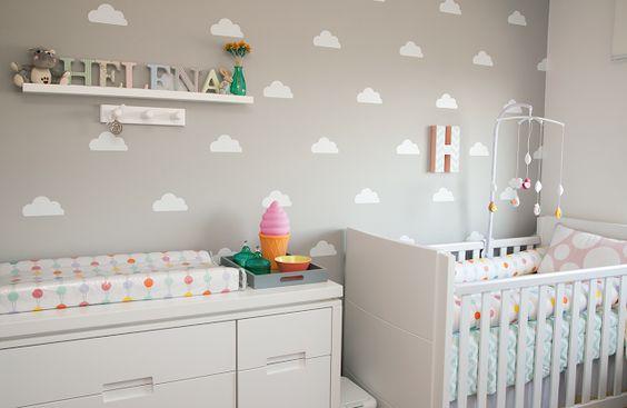  decoração para quarto de bebe simples e barato