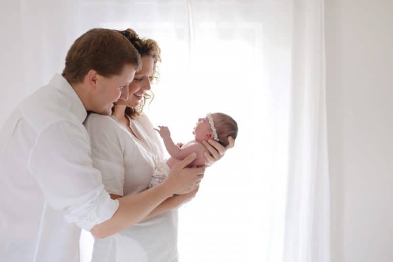 Read more about the article Mitos e verdades sobre um recém-nascido