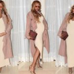 Grávida de gêmeos, Beyoncé mostra a barriga em ensaio