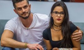 BBB 17! Marcos beija barriga e gera dúvida: Gravidez?