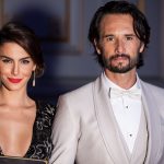 Rodrigo Santoro e Mel Fronckowiak fazem chá de bebê e revelam nome da primeira filha