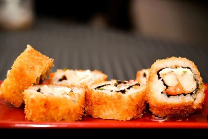 Read more about the article Grávida pode comer sushi hot?