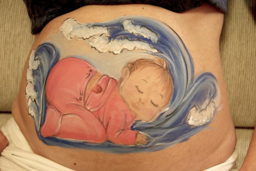 Pintura em barriga de gravida