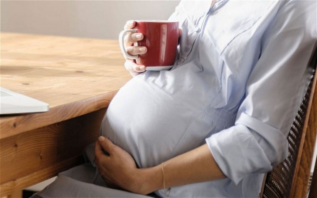 gravida pode tomar cafe descafeinado