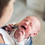 Remédio para cólica de bebê: Como eliminar as cólicas