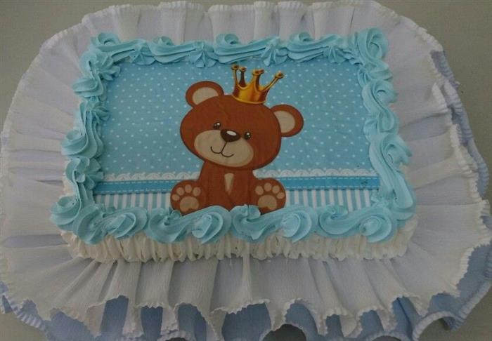 bolo azul e branco tema principe urso