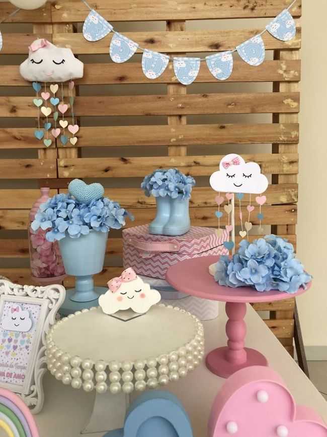 painel de pallet para cha de bebe