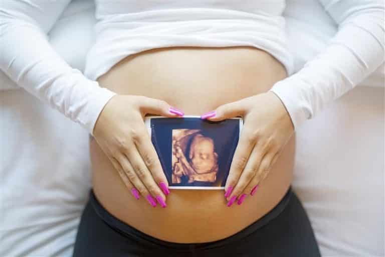 Read more about the article Exames de Grávida: pré-natal completo