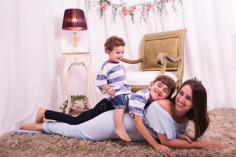 Ensaio Fotográfico de Dia das Mães: 50 ideias para fundos e cenários ...