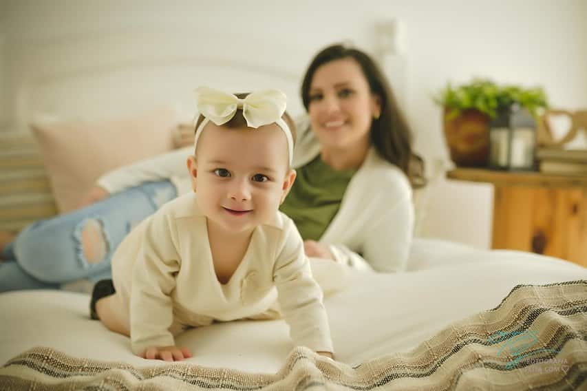 foto com o bebe sorrindo