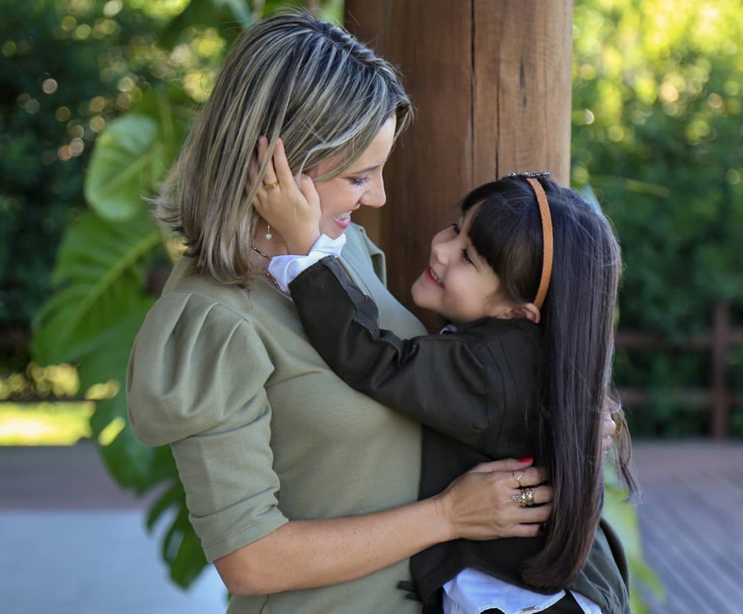 ensaio fotográfico de dia das mães na varanda