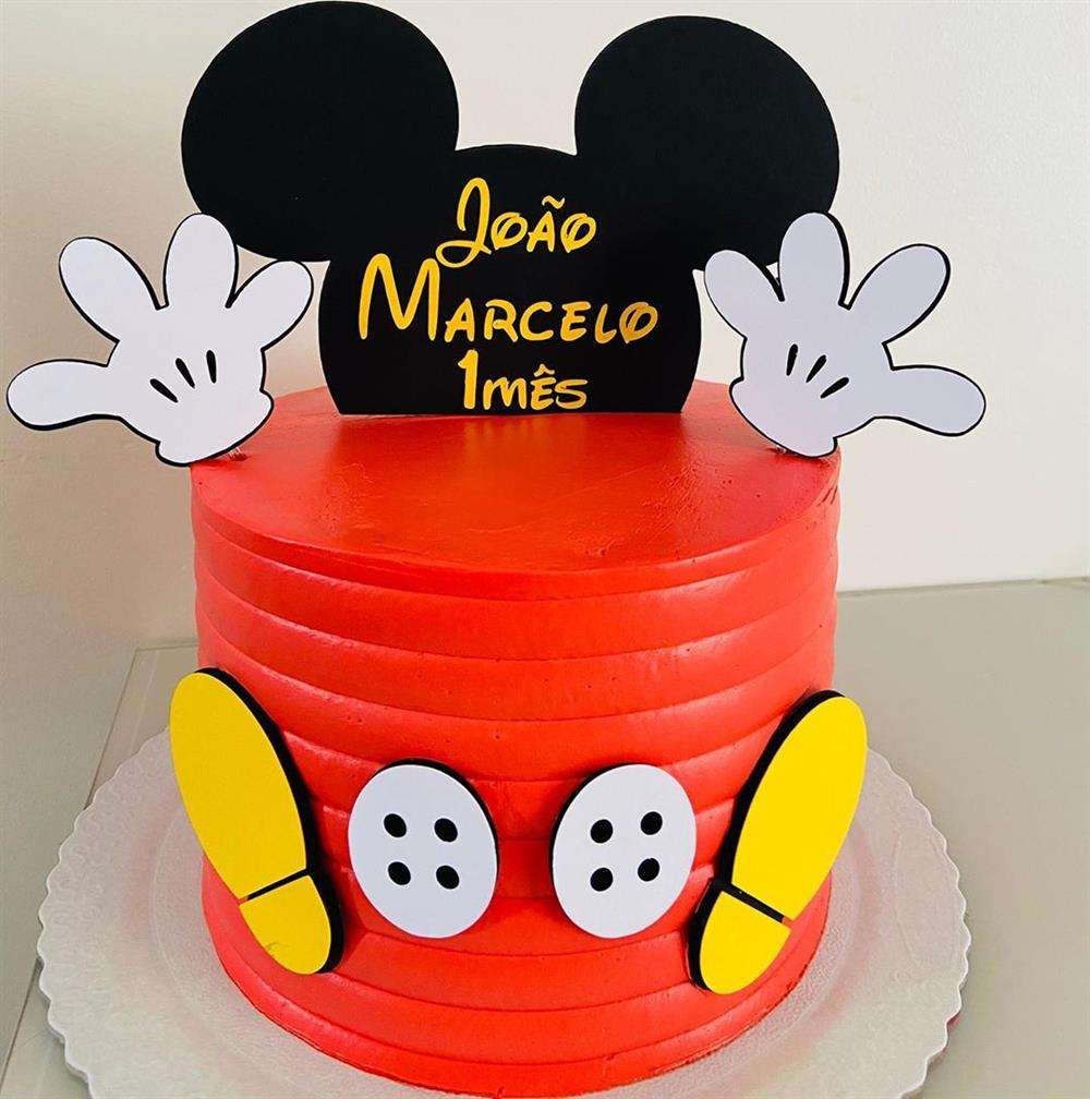 bolo do mickey vermelho