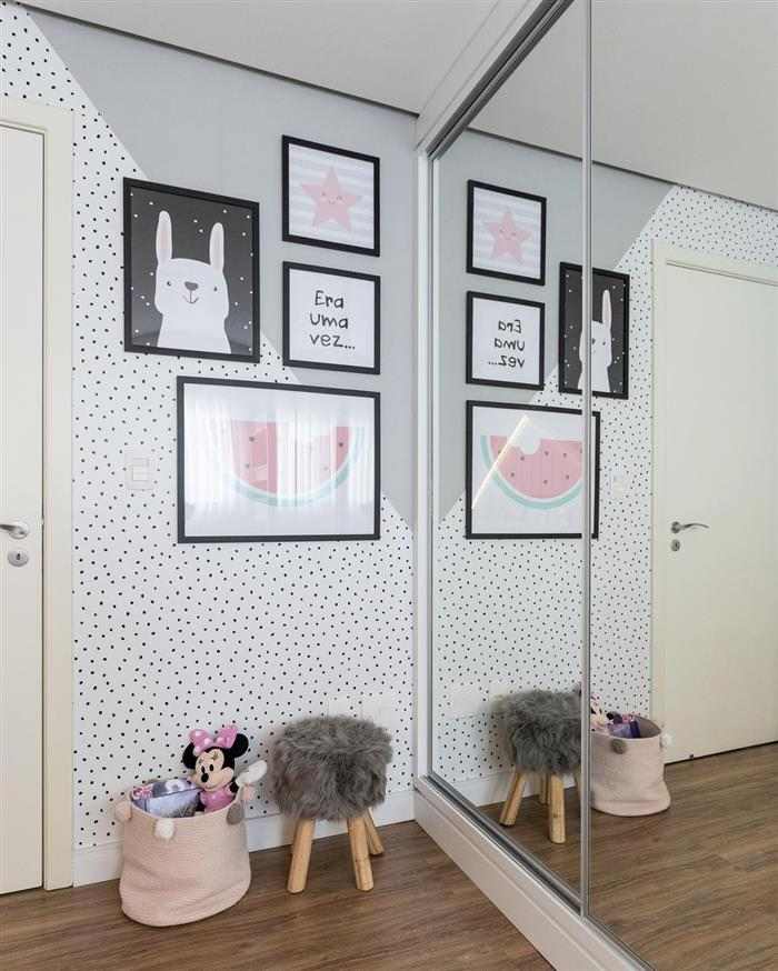 decoração de quarto infantil feminino gastando pouco com quadros