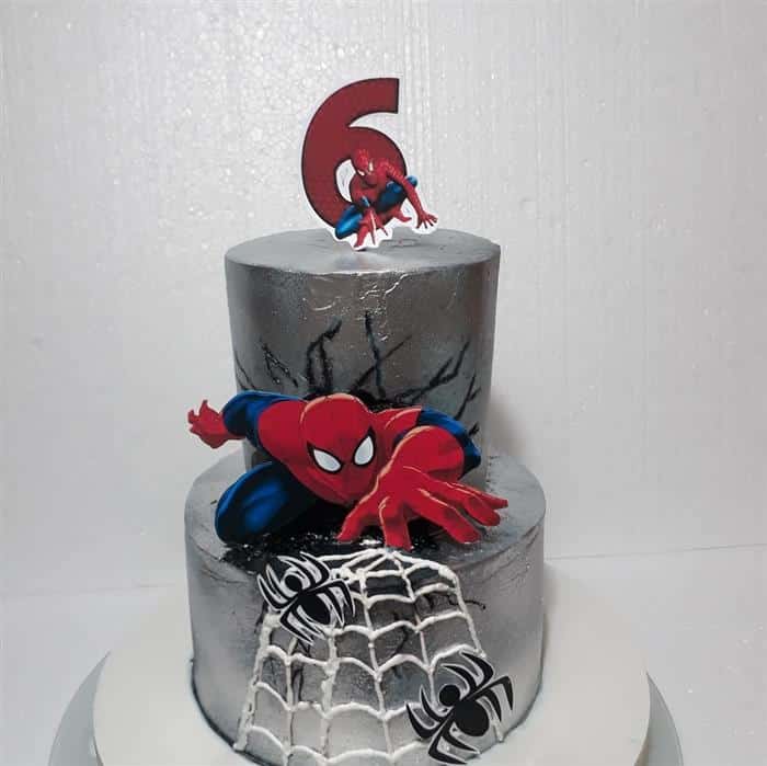 bolo homem aranha 2 andares chantilly