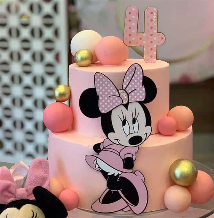 bolo minnie rosa com dourado bolinhas