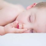 6 Cuidados necessários com a pele de bebês e crianças