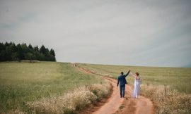 Pré-wedding no campo: 40 Fotos e ideias para um ensaio criativo