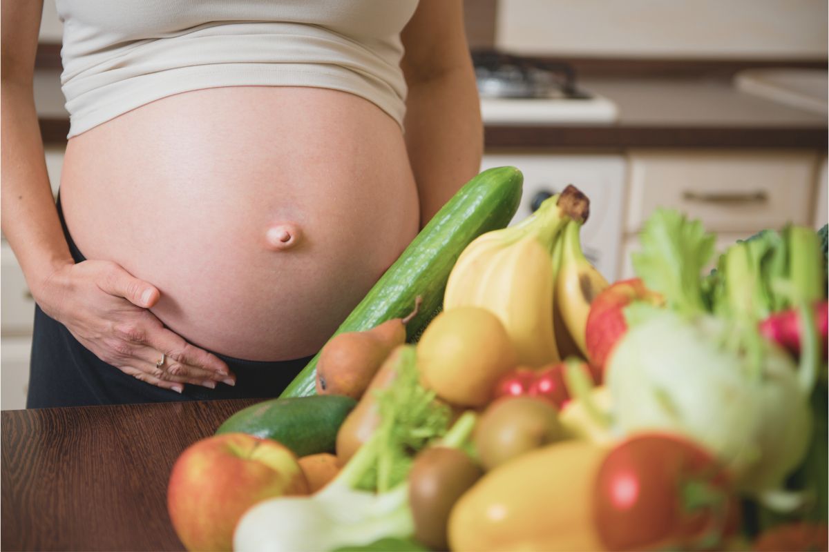 O que uma grávida deve comer nos 3 primeiros meses