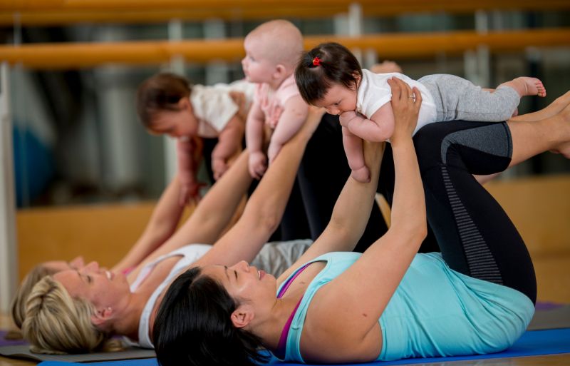 bebes na academia